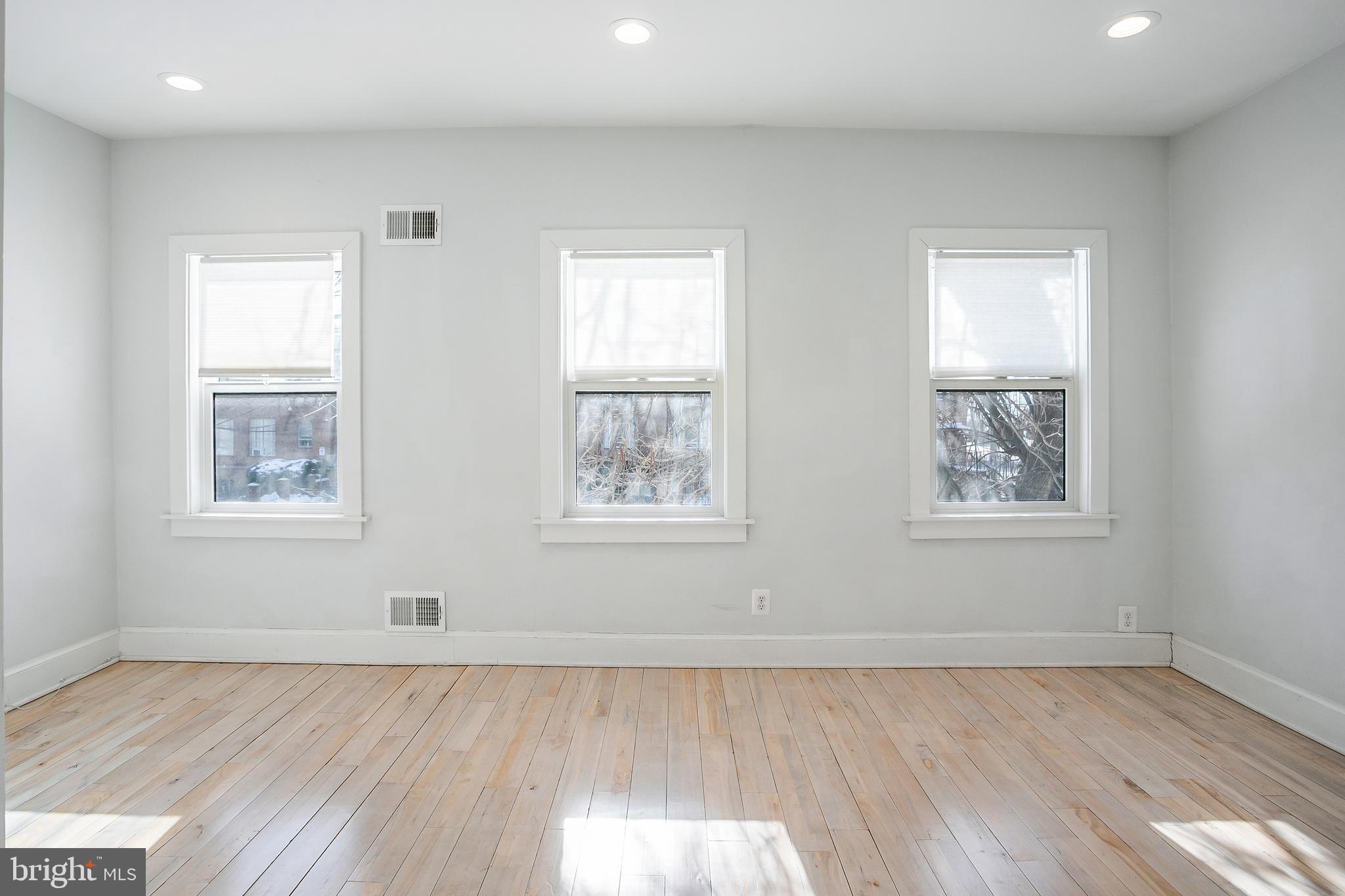 612 ALABAMA AVENUE SE