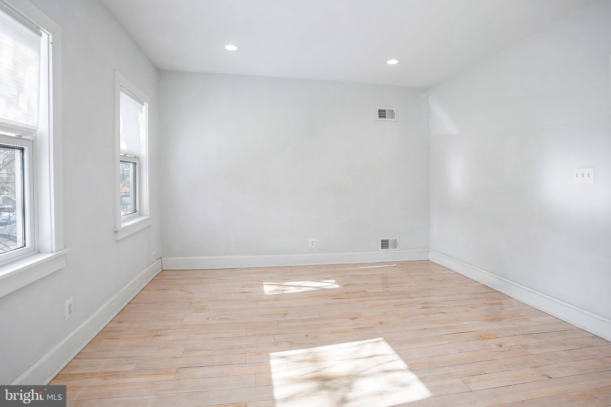 612 ALABAMA AVENUE SE