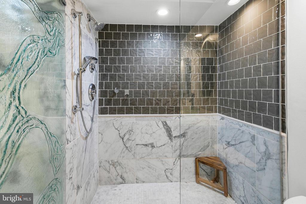 3 WASHINGTON CIRCLE NW 603