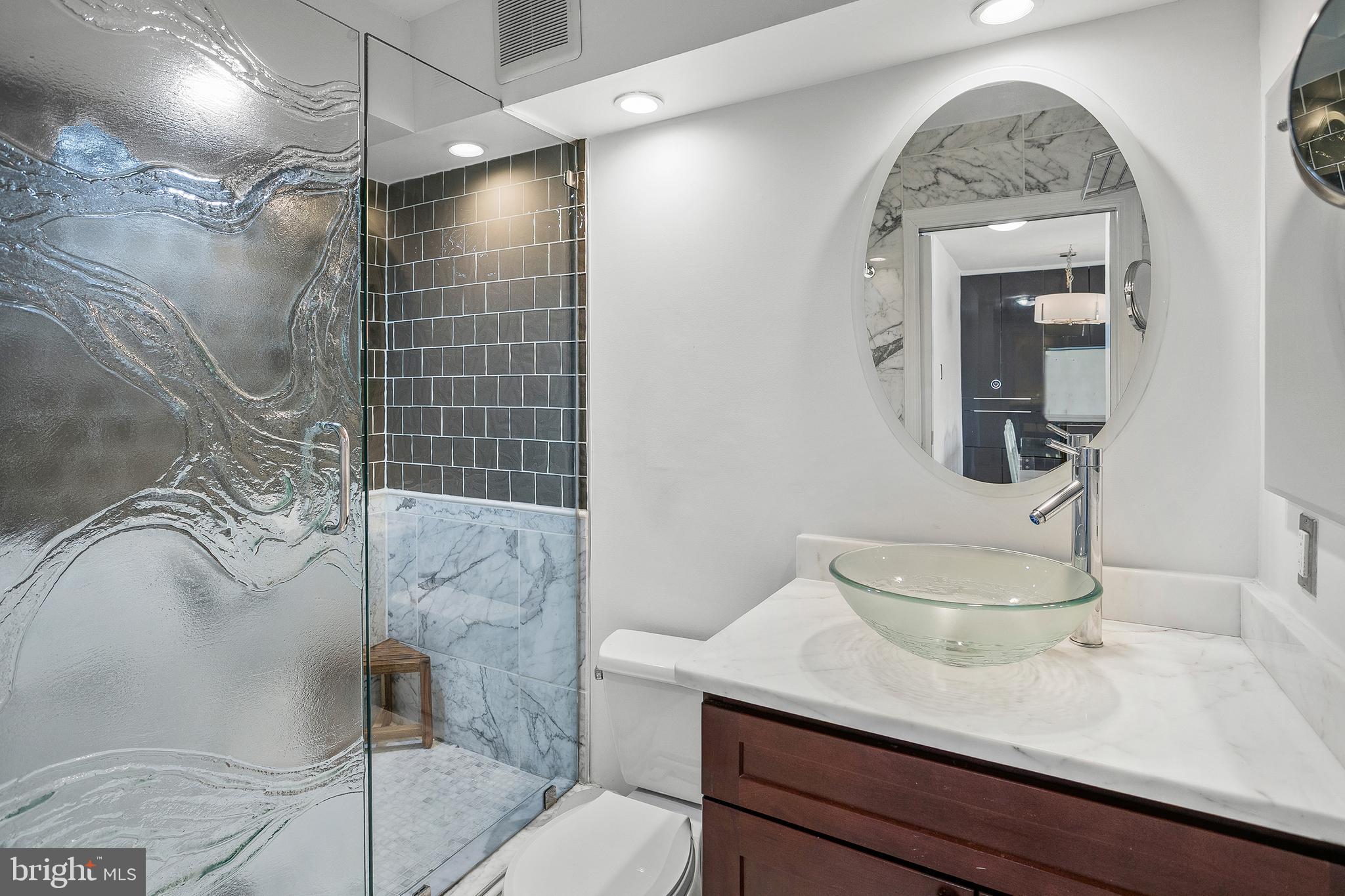 3 WASHINGTON CIRCLE NW 603