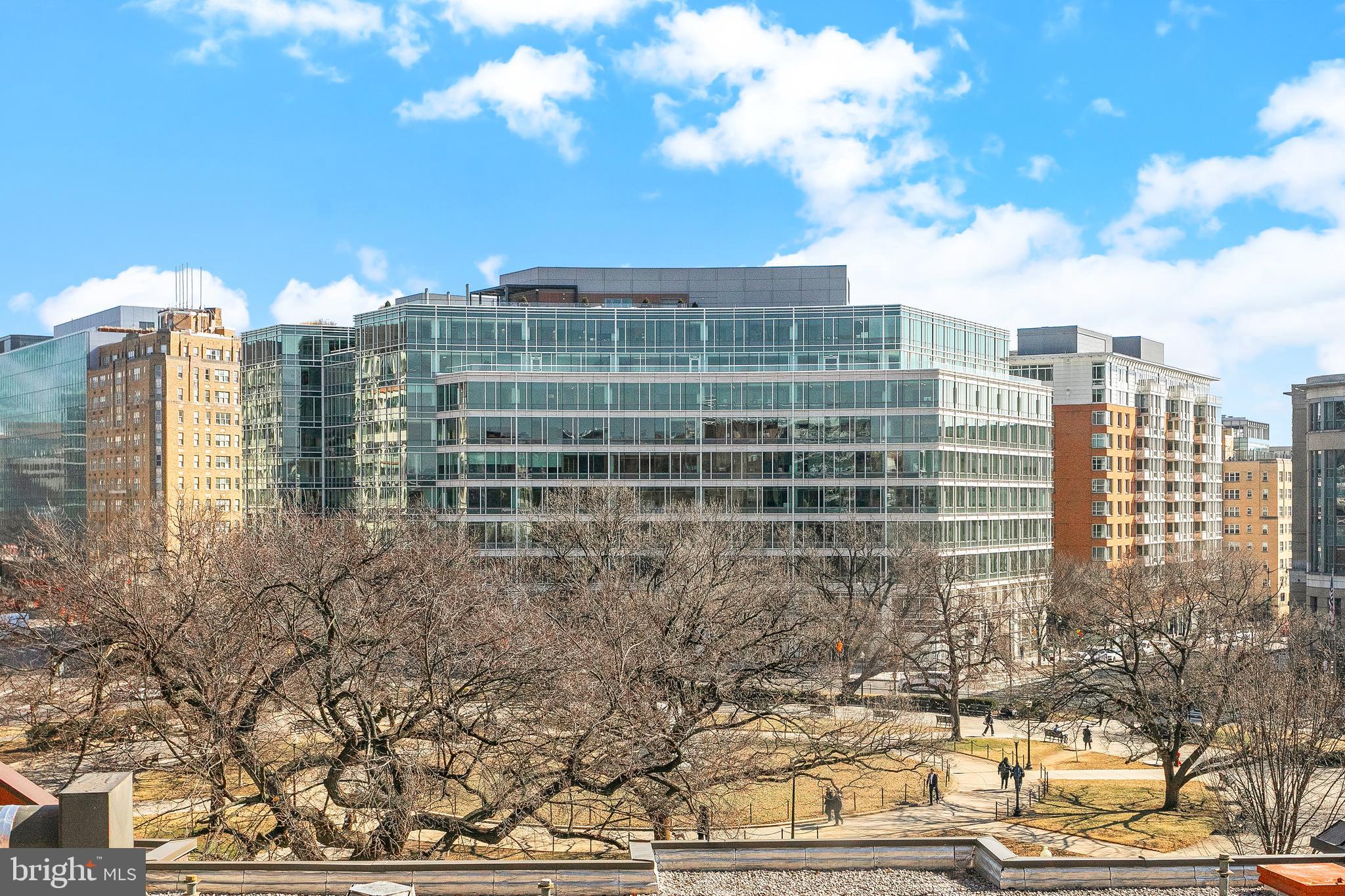 3 WASHINGTON CIRCLE NW 603