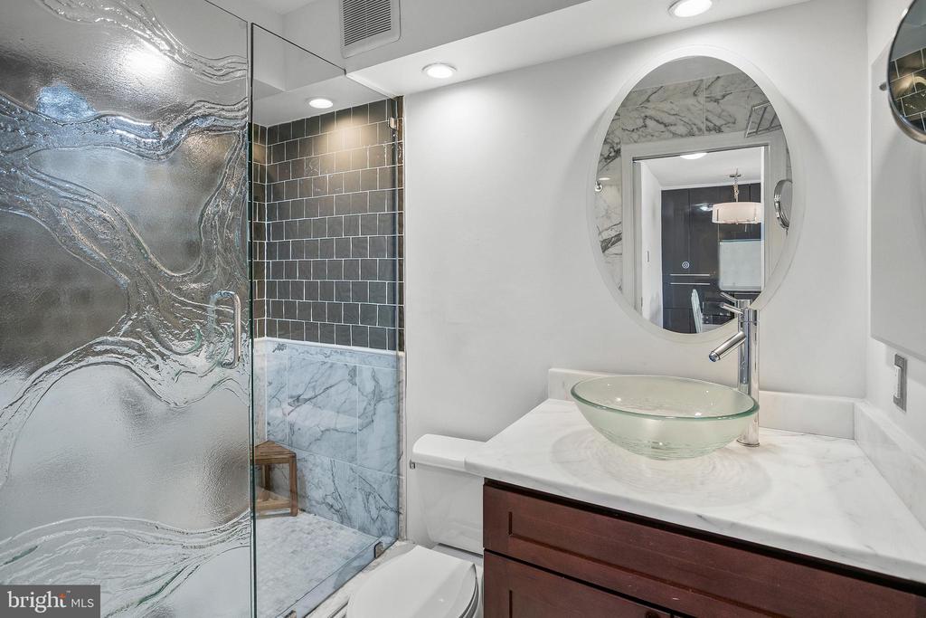 3 WASHINGTON CIRCLE NW 603