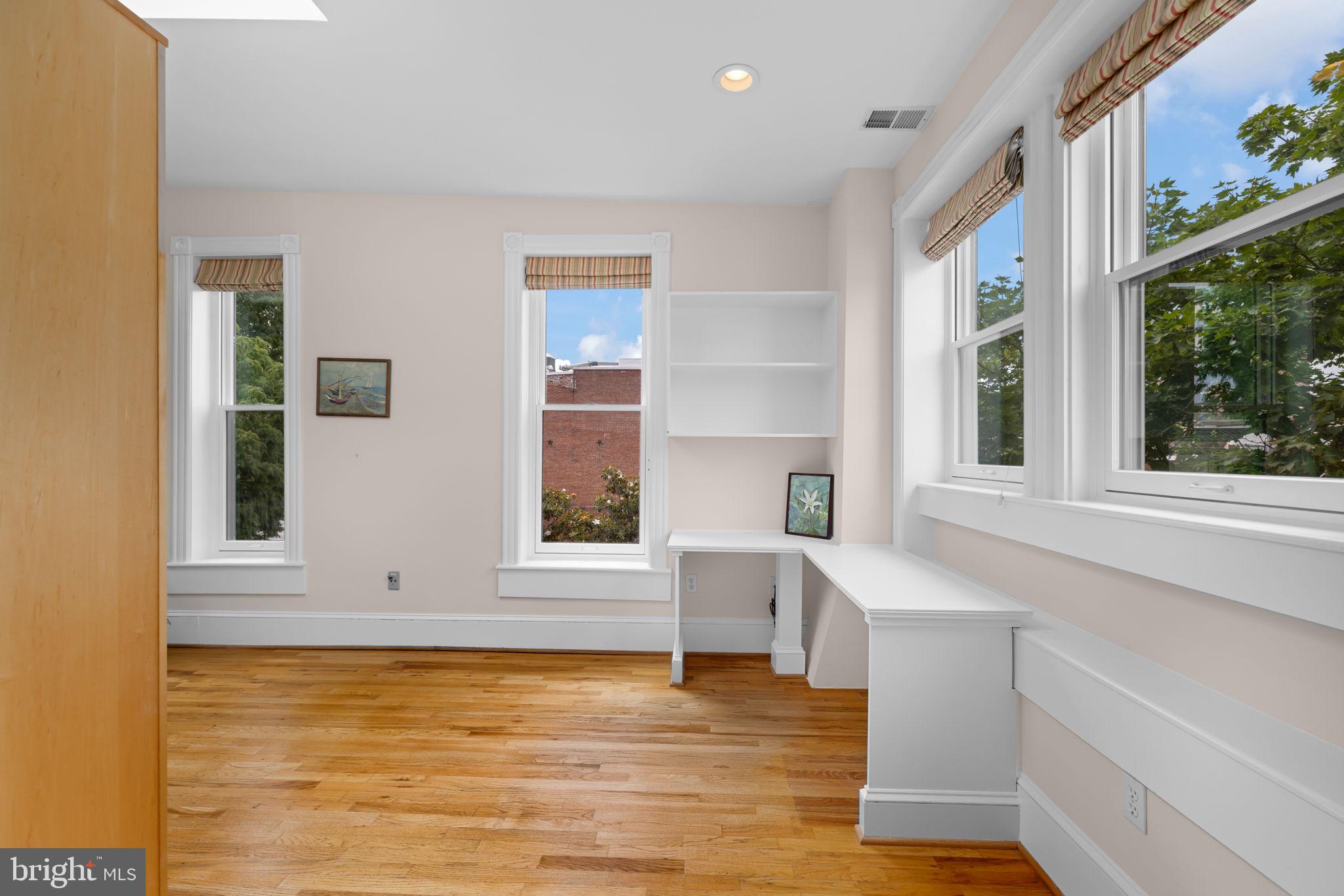 1517 P STREET NW 3