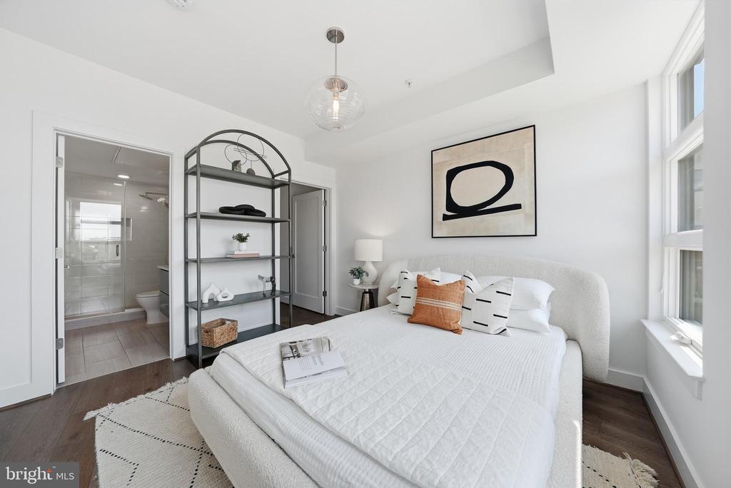 2337 CHAMPLAIN STREET NW Unit: 305