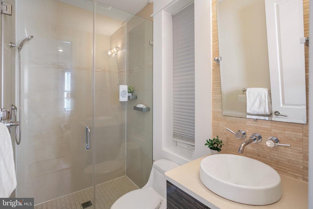 1815 19TH STREET NW Unit: 6