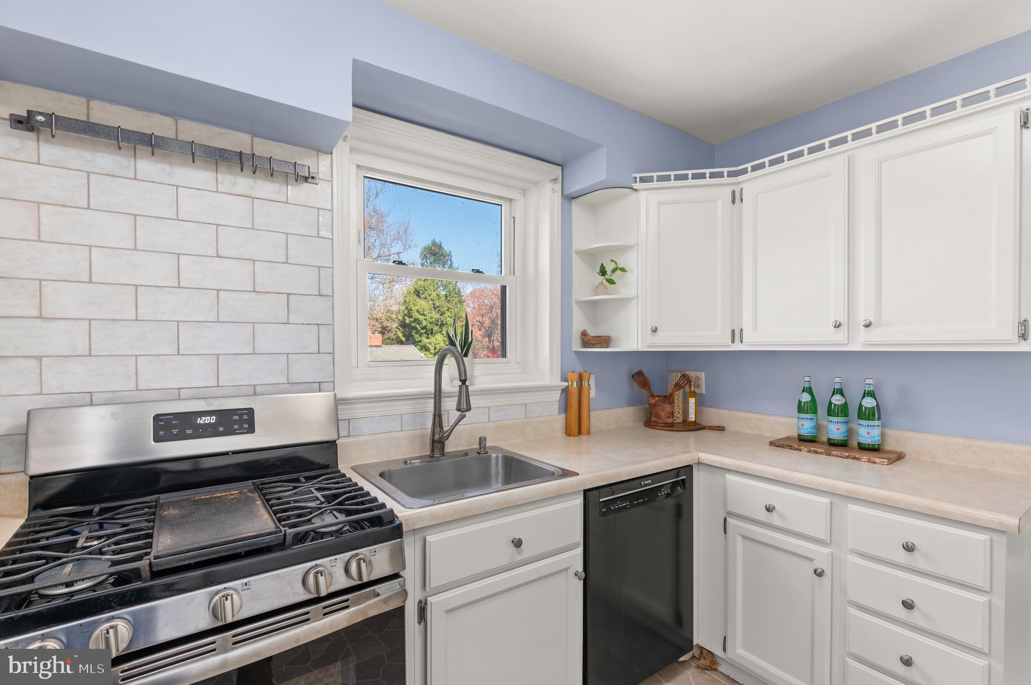 116 Lynnmoor Dr