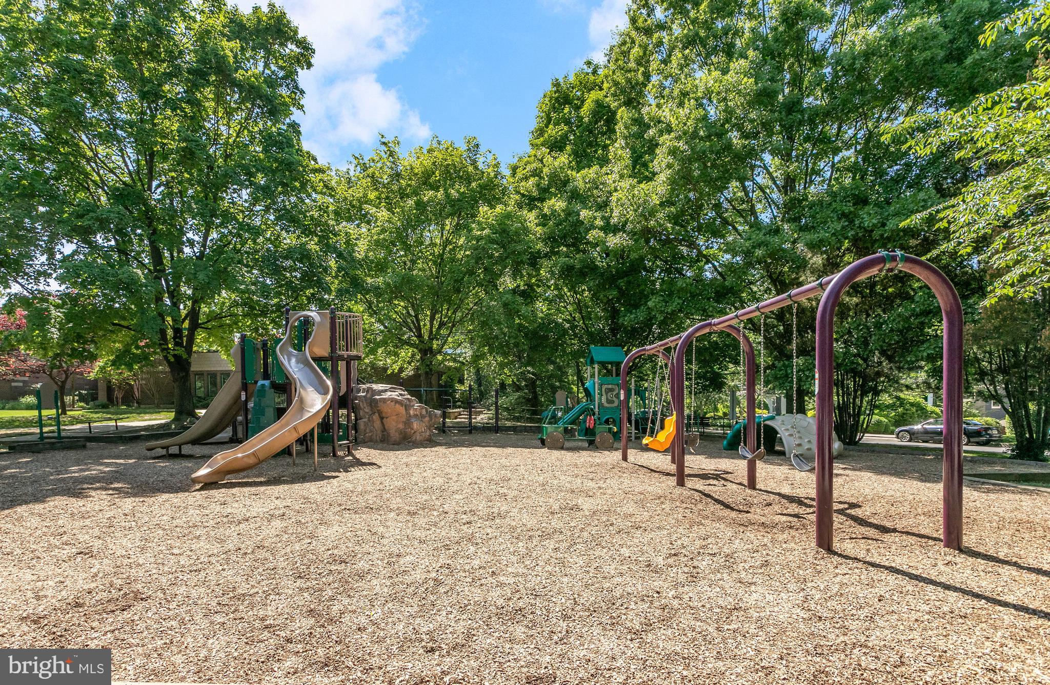7612 Lynn Dr