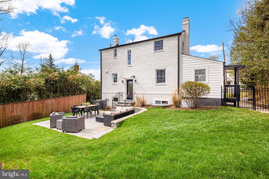 2612 SPENCER ROAD