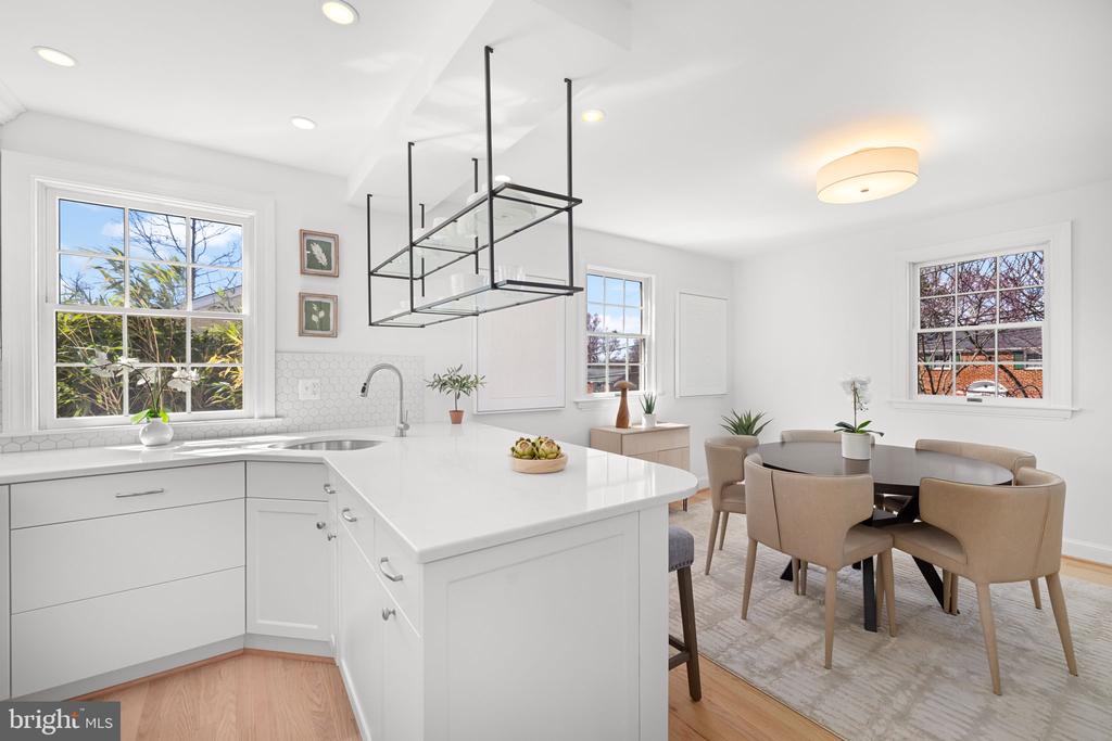 2612 SPENCER ROAD