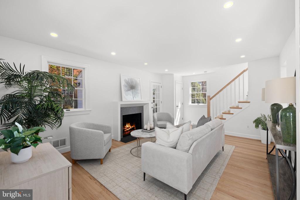 2612 SPENCER ROAD