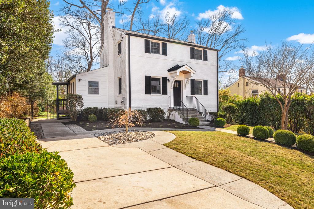 2612 SPENCER ROAD