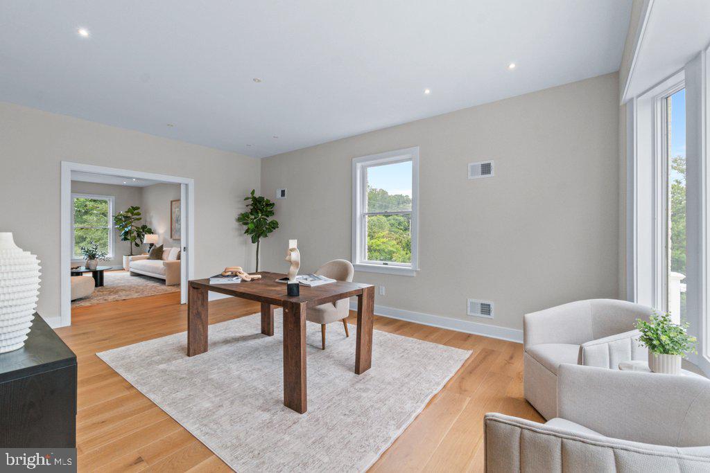 6002 ONONDAGA ROAD