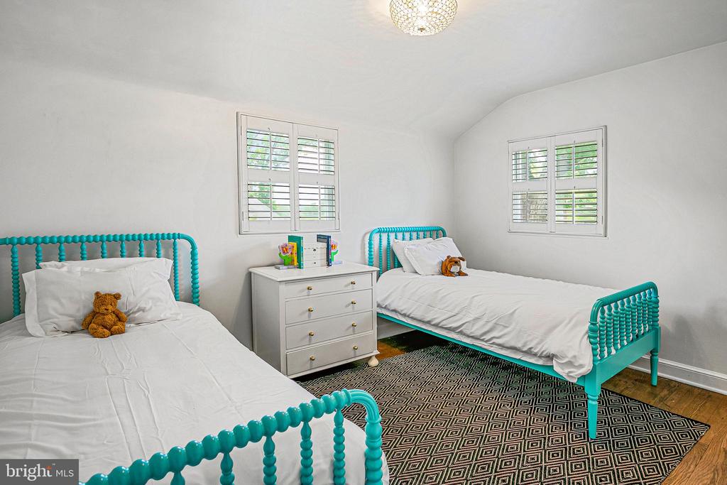 2602 SPENCER ROAD