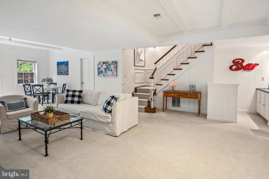 5115 WESTBARD AVENUE Unit: 1