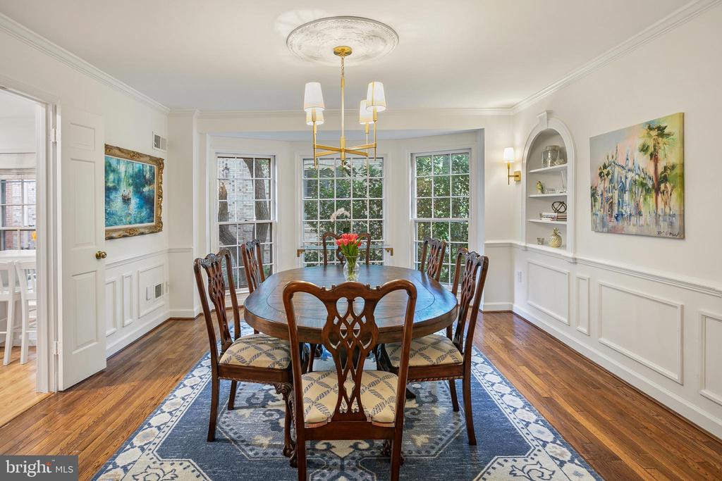 5115 WESTBARD AVENUE Unit: 1