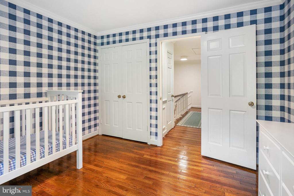5115 WESTBARD AVENUE Unit: 1