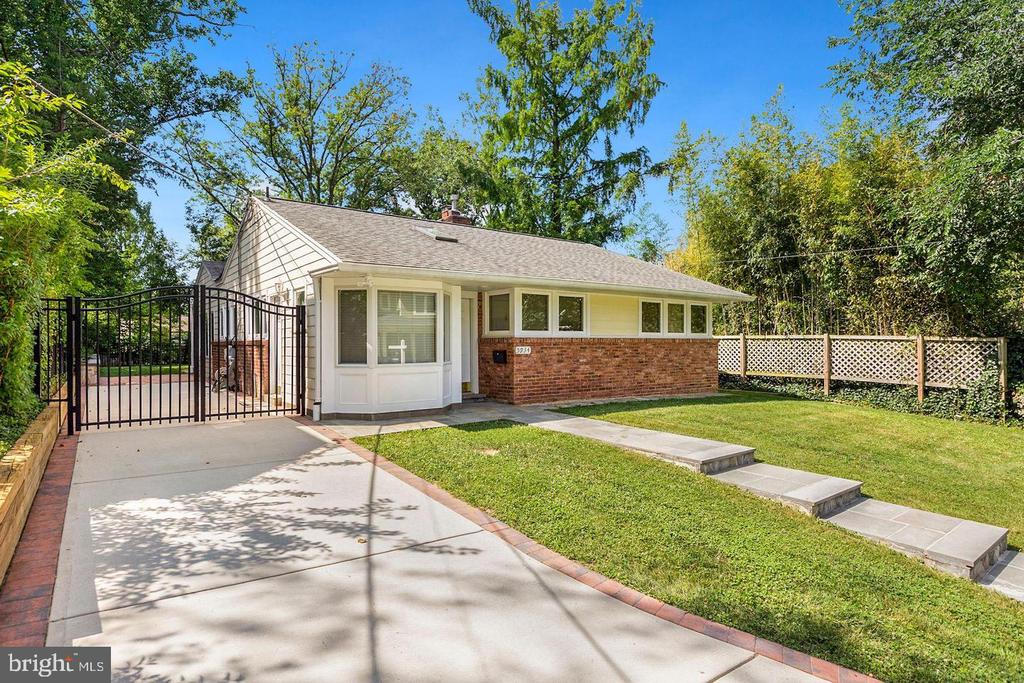 5934 ANNISTON ROAD
