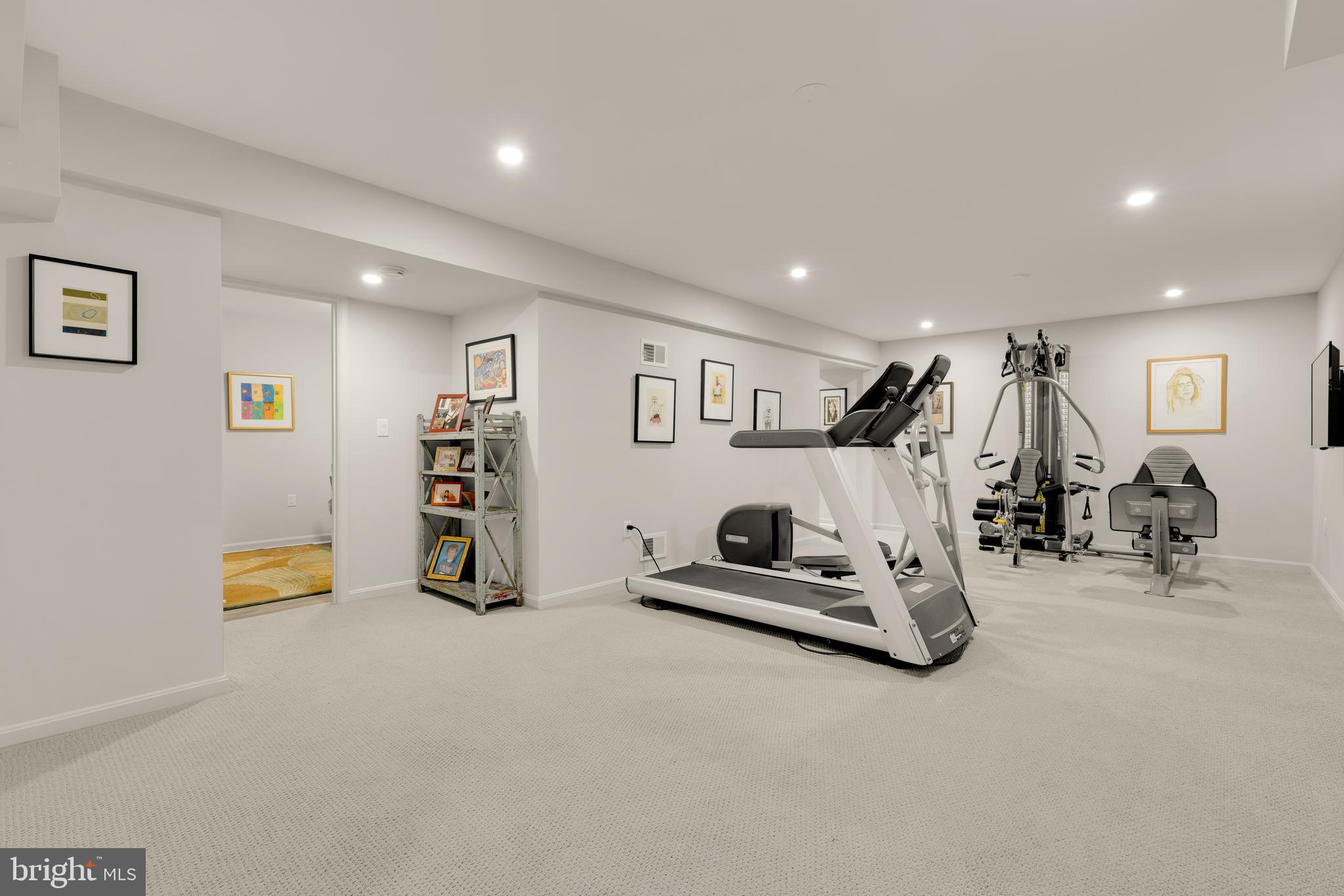 4005 REMINGTON COURT