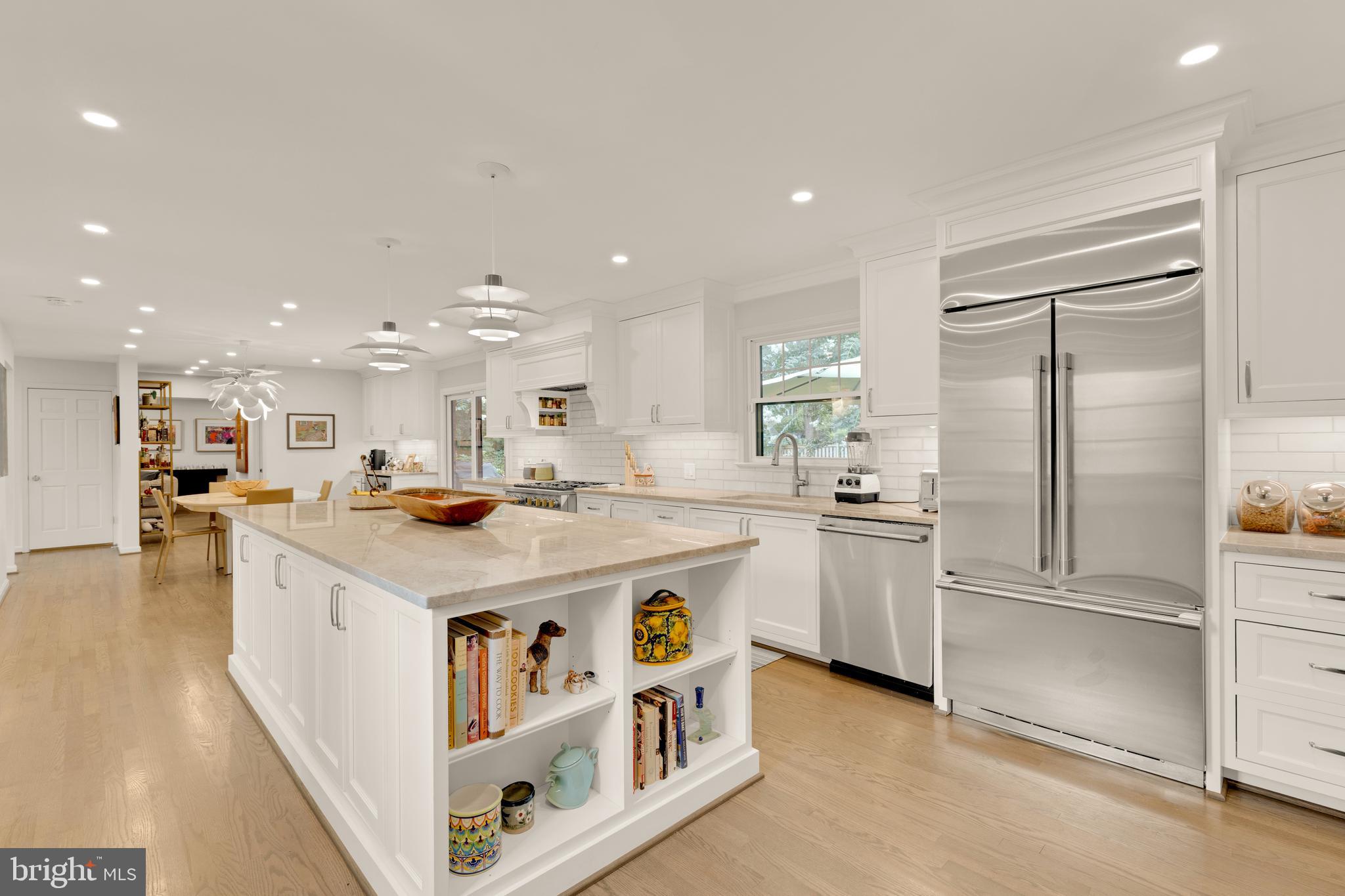 4005 REMINGTON COURT
