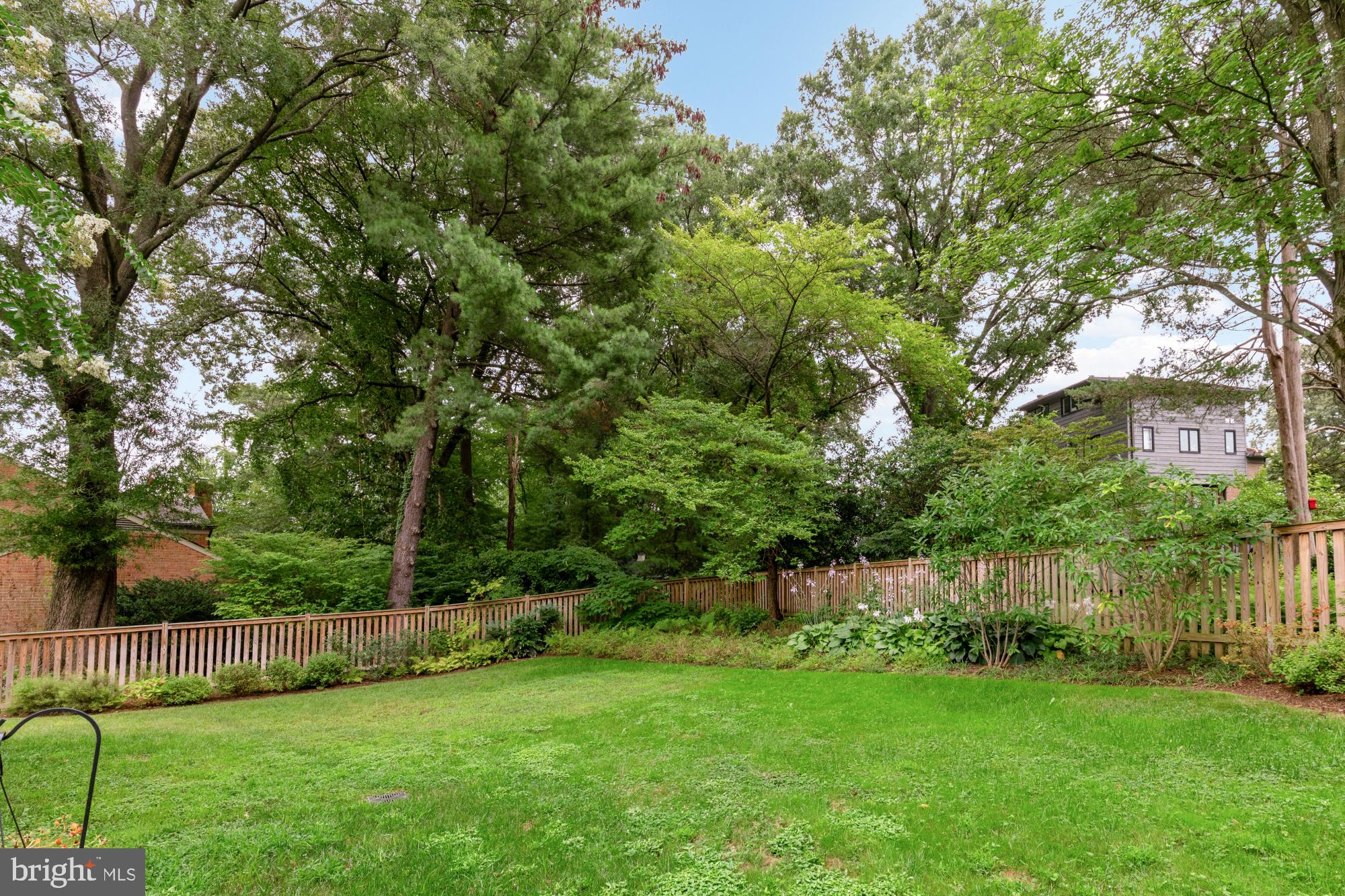 4005 REMINGTON COURT