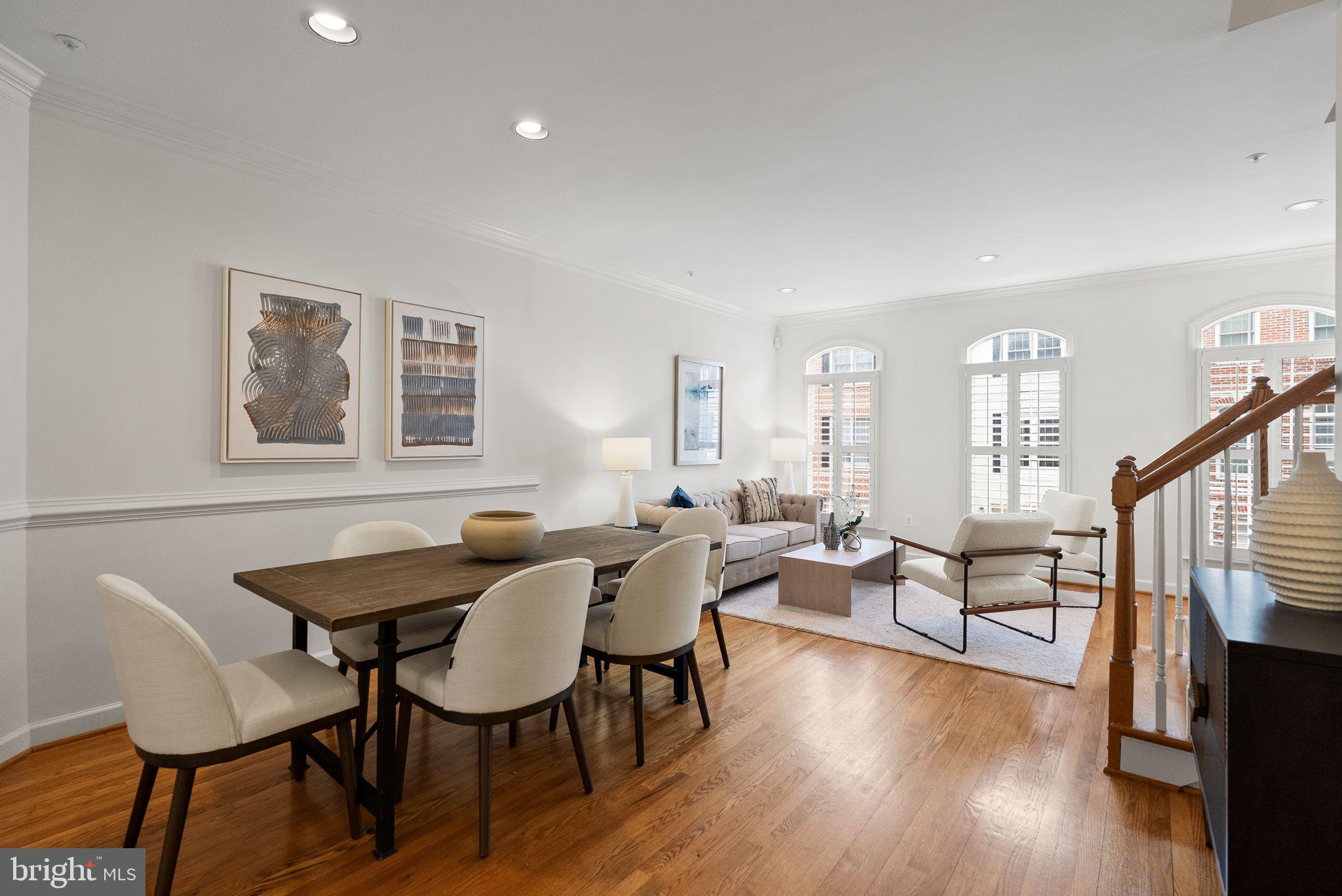 504 N THOMAS STREET E