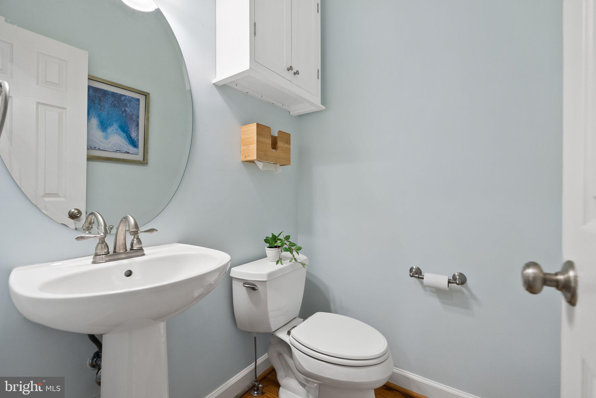 504 N THOMAS STREET E