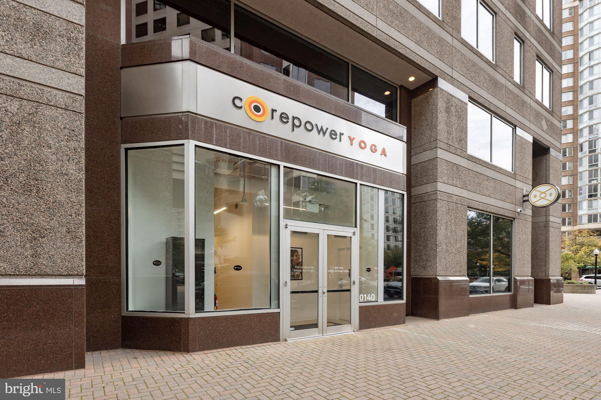 504 N THOMAS STREET E