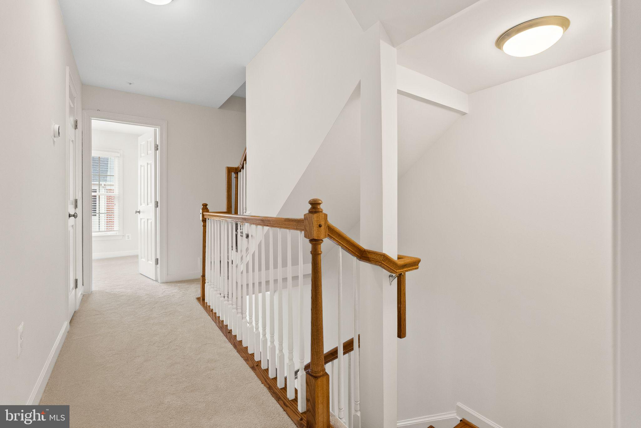 504 N THOMAS STREET E