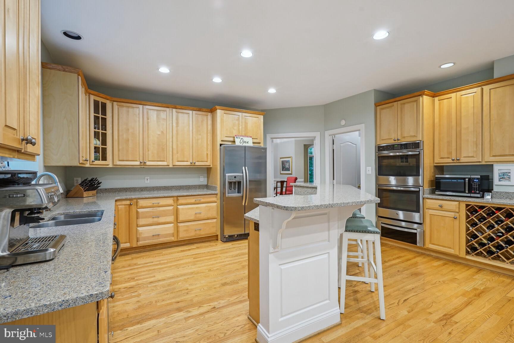 182 River Park Dr