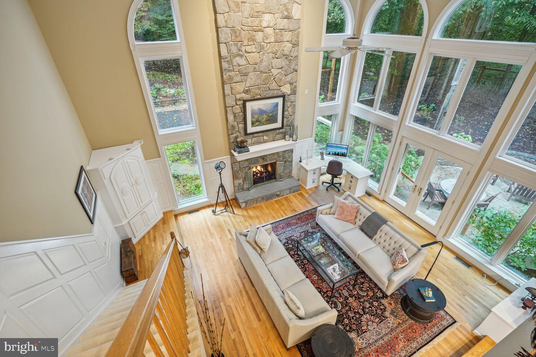 182 River Park Dr