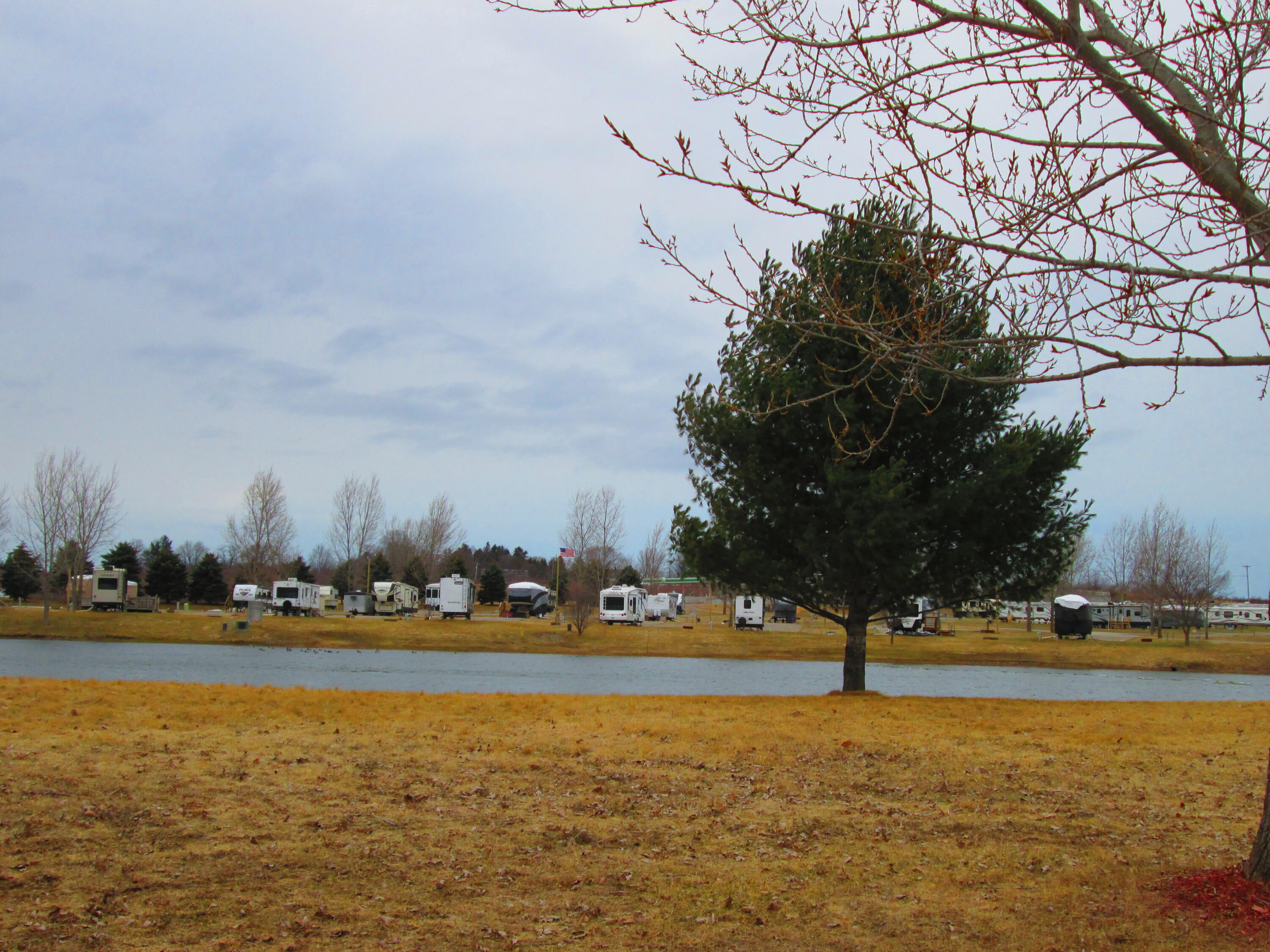 5 Lake Boulevard