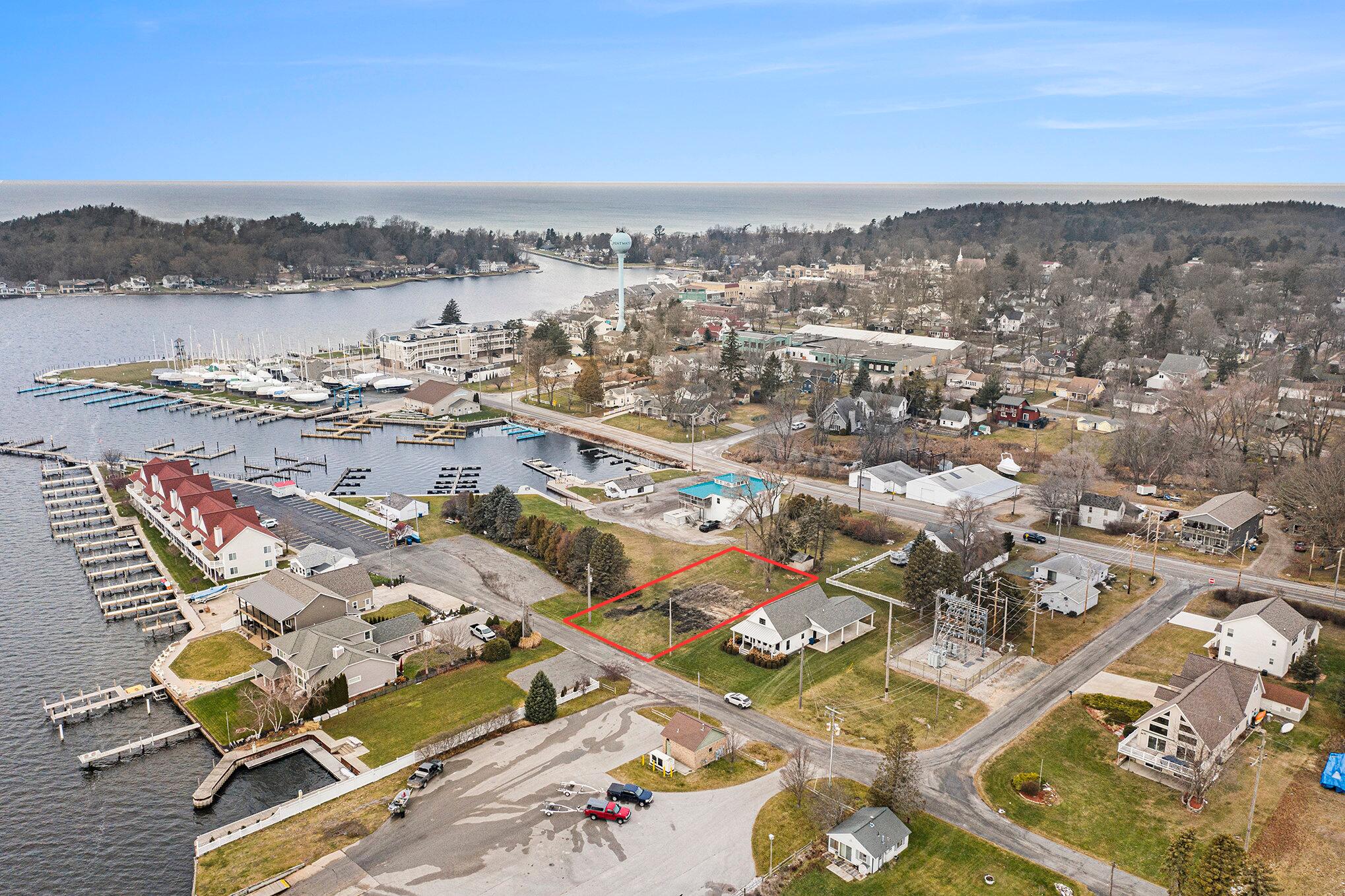 118 E Lake Road