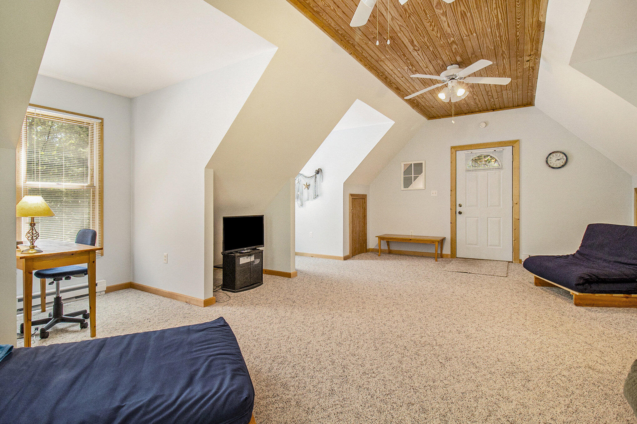 6376 Ridge Road