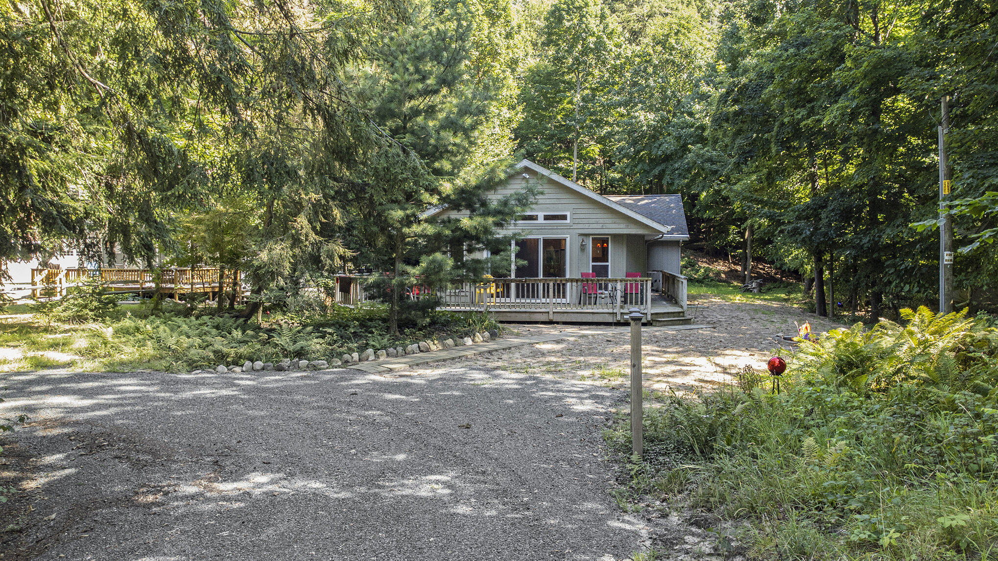 576 N Lighthouse Drive
