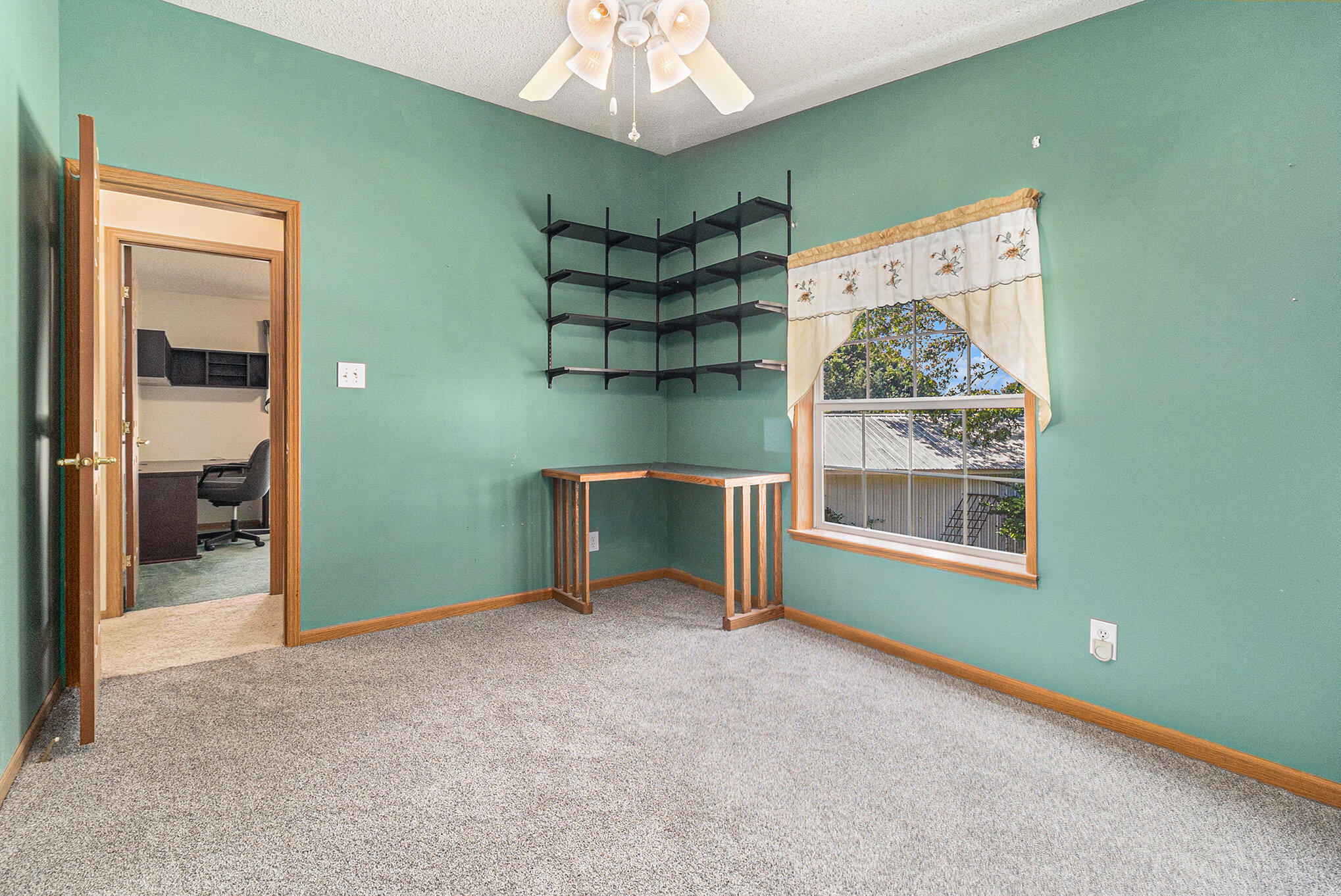 4184 W Buchanan Road