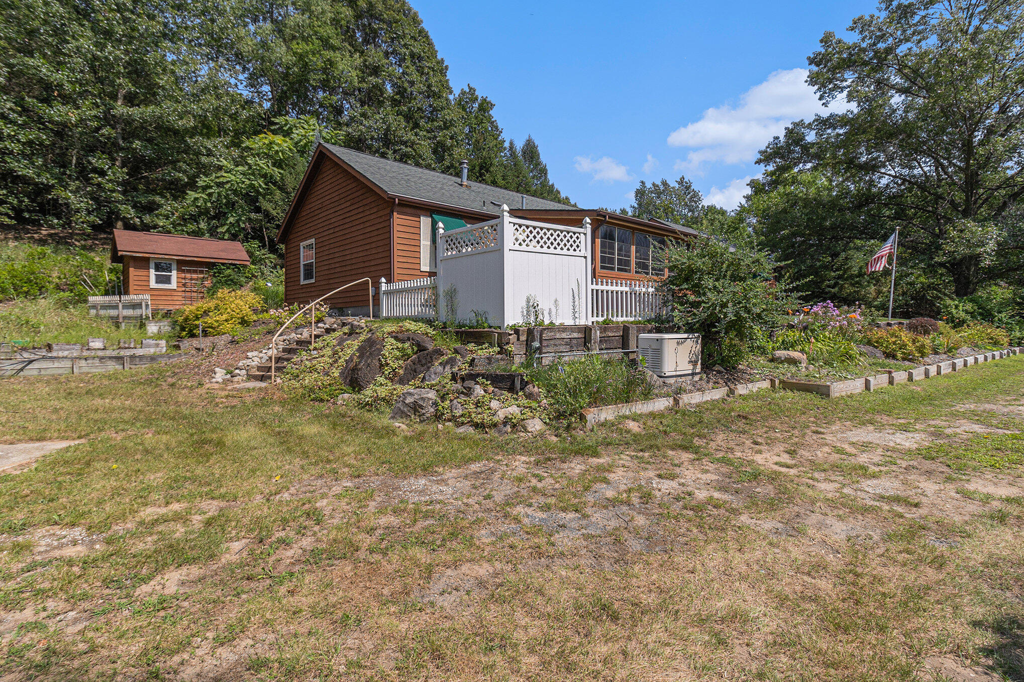 4184 W Buchanan Road