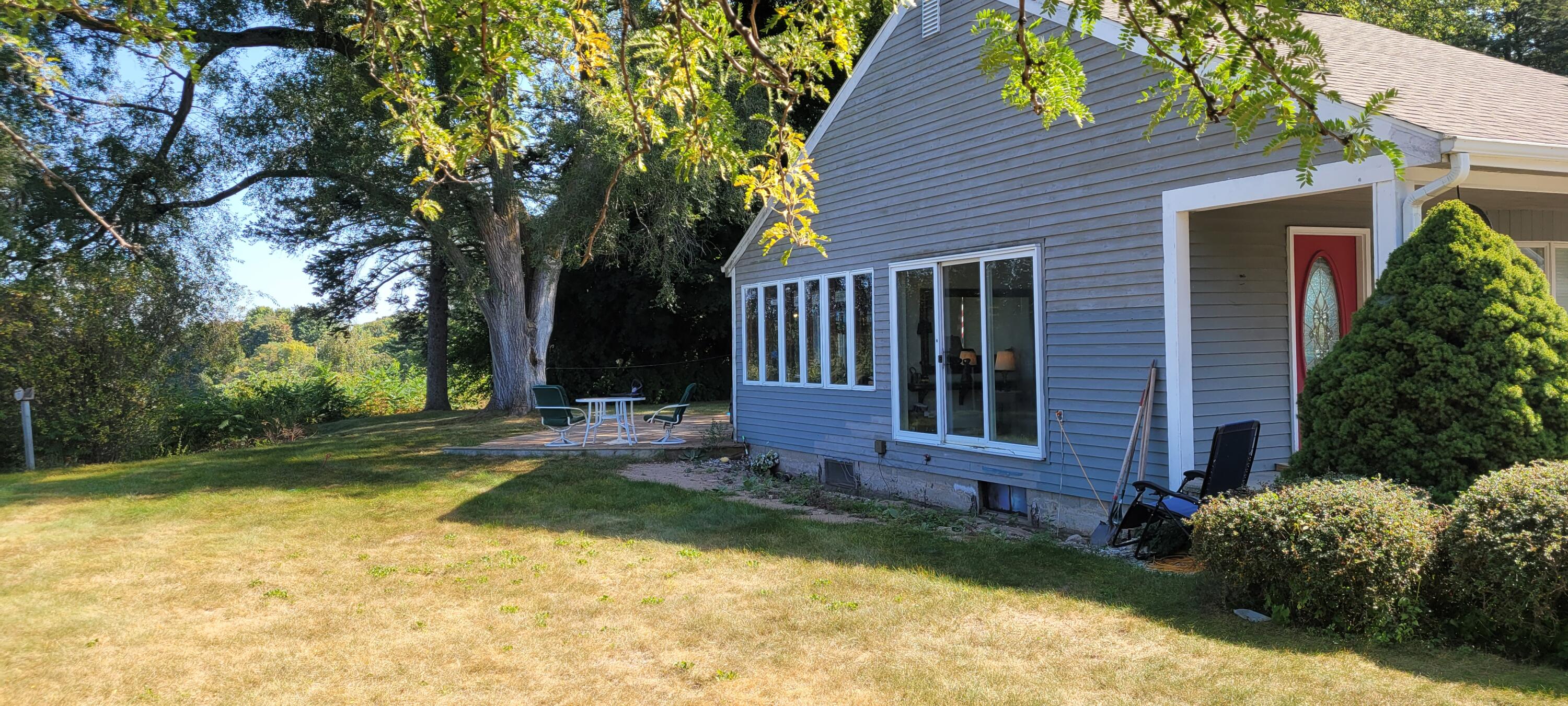 17 N Peach Street