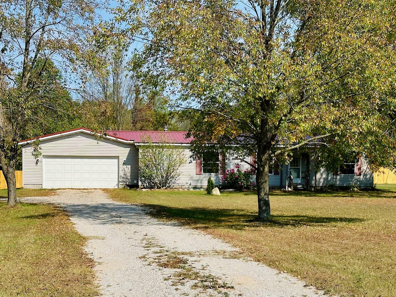 4748 W Woodrow Road