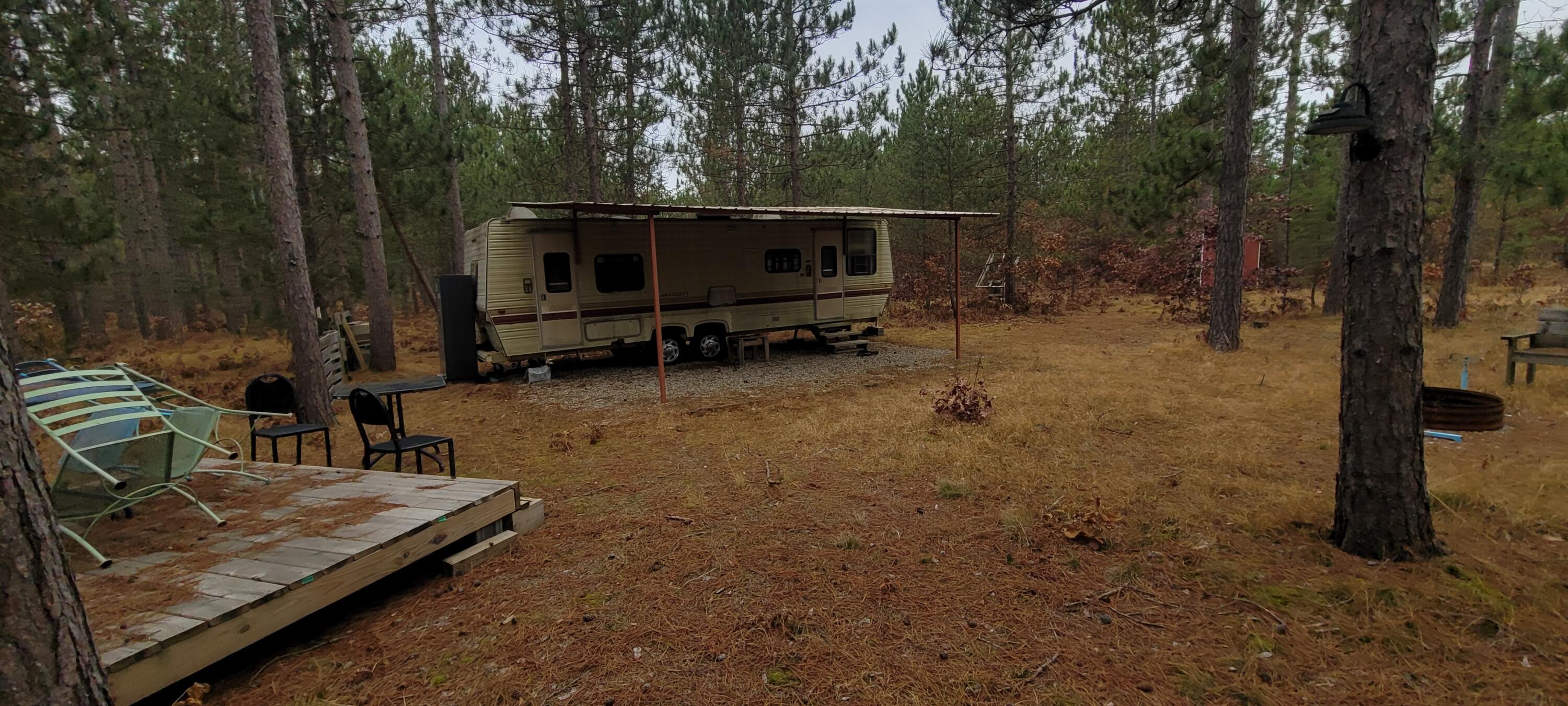 643 W 11 Mile Road