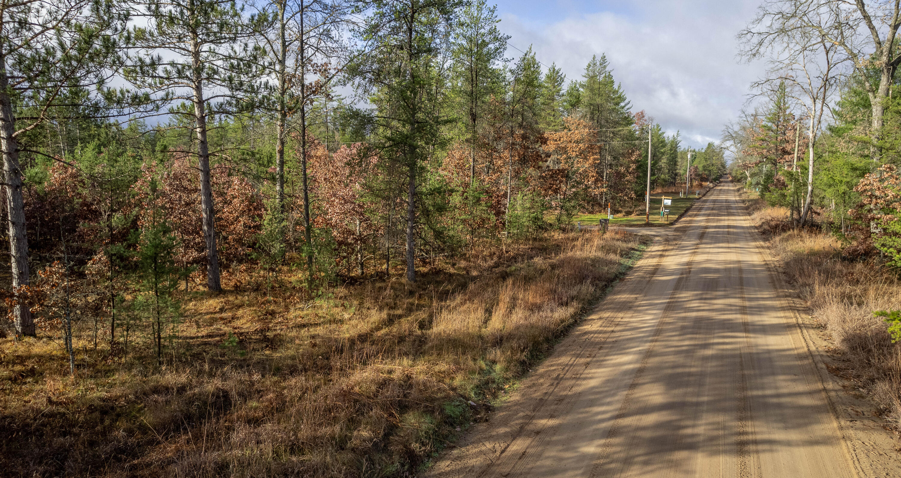 643 W 11 Mile Road
