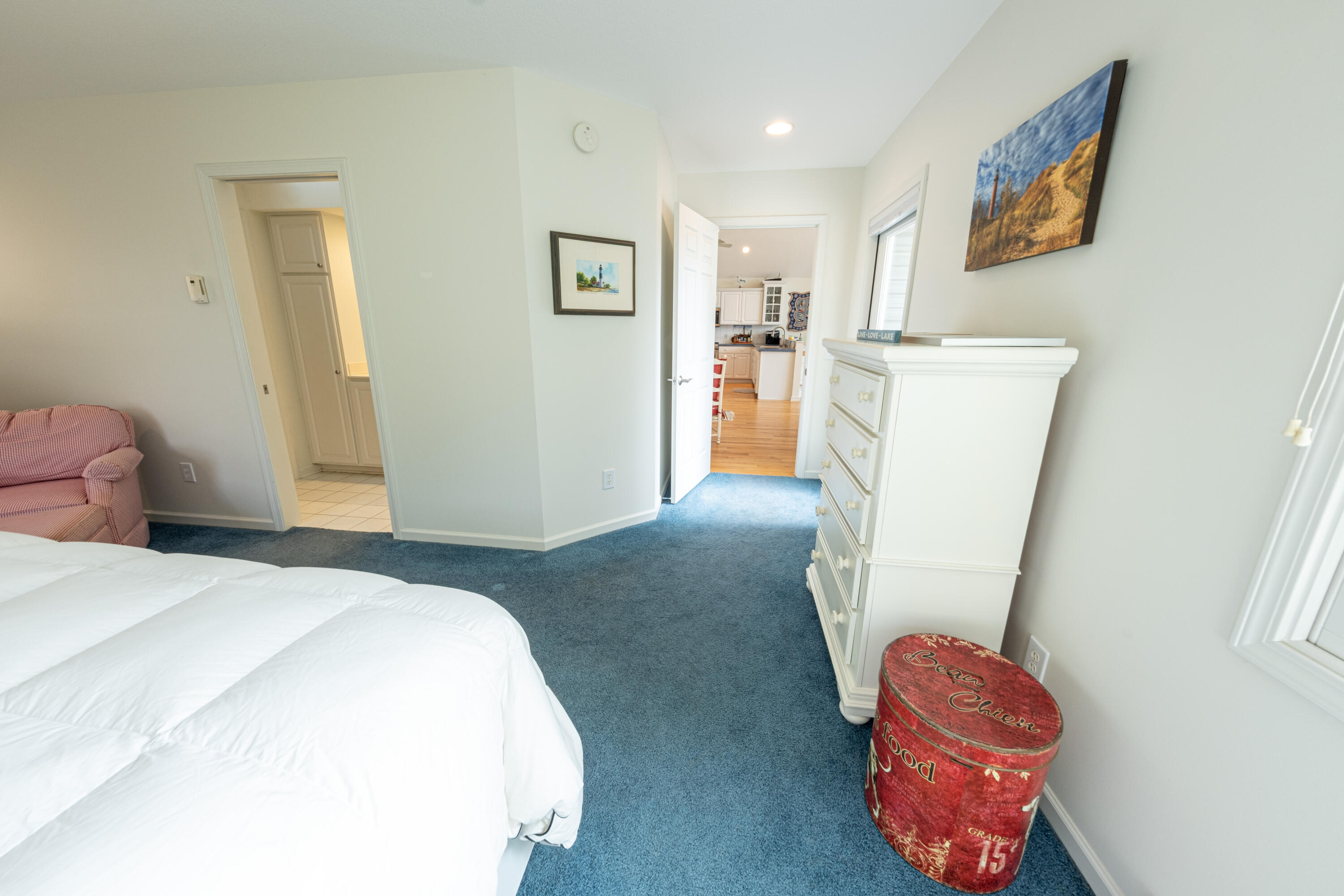 14 N Lighthouse Drive