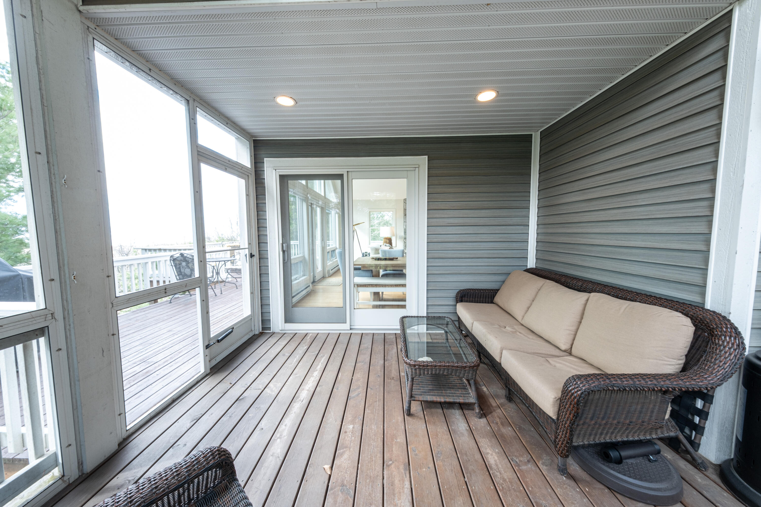 14 N Lighthouse Drive