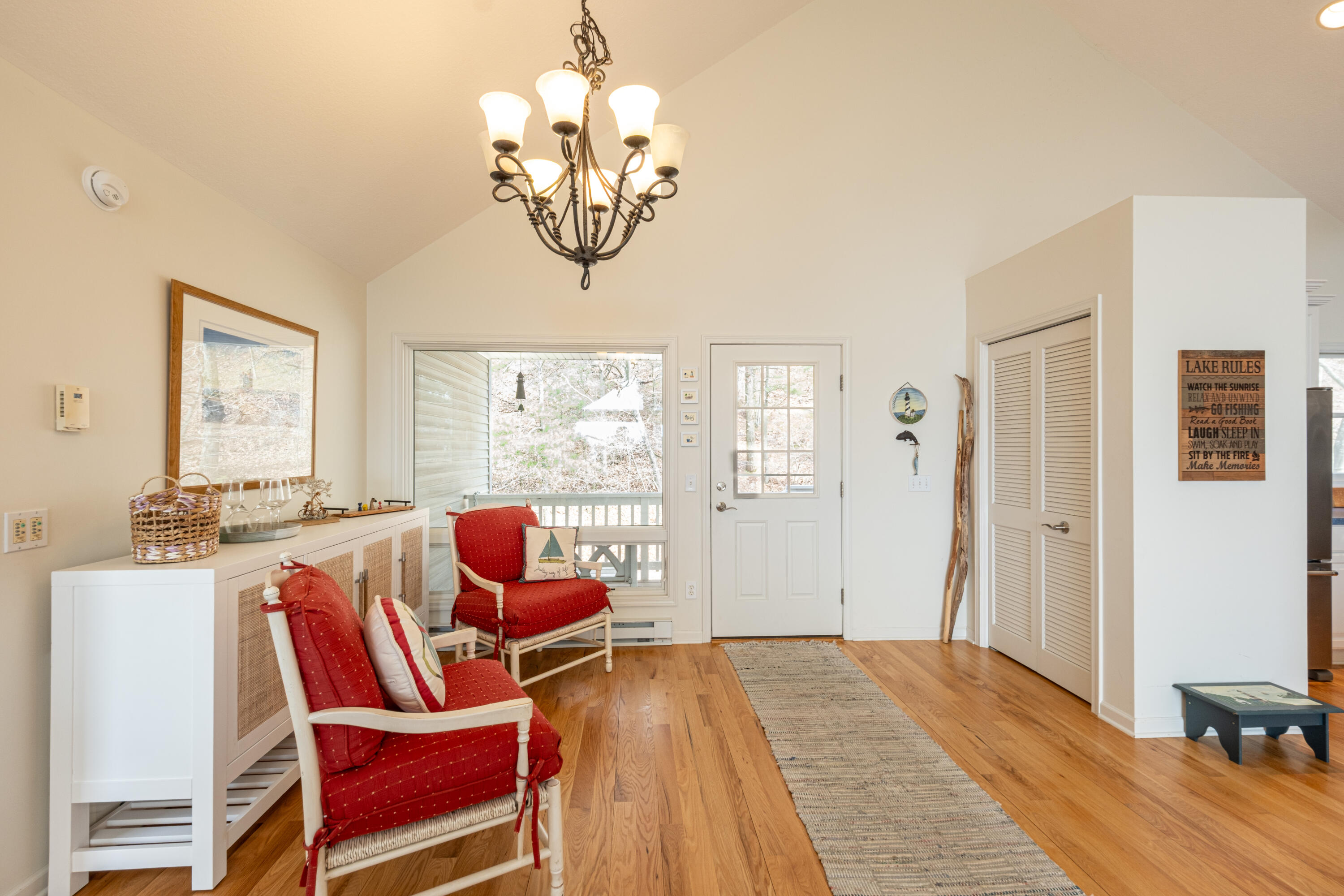 14 N Lighthouse Drive