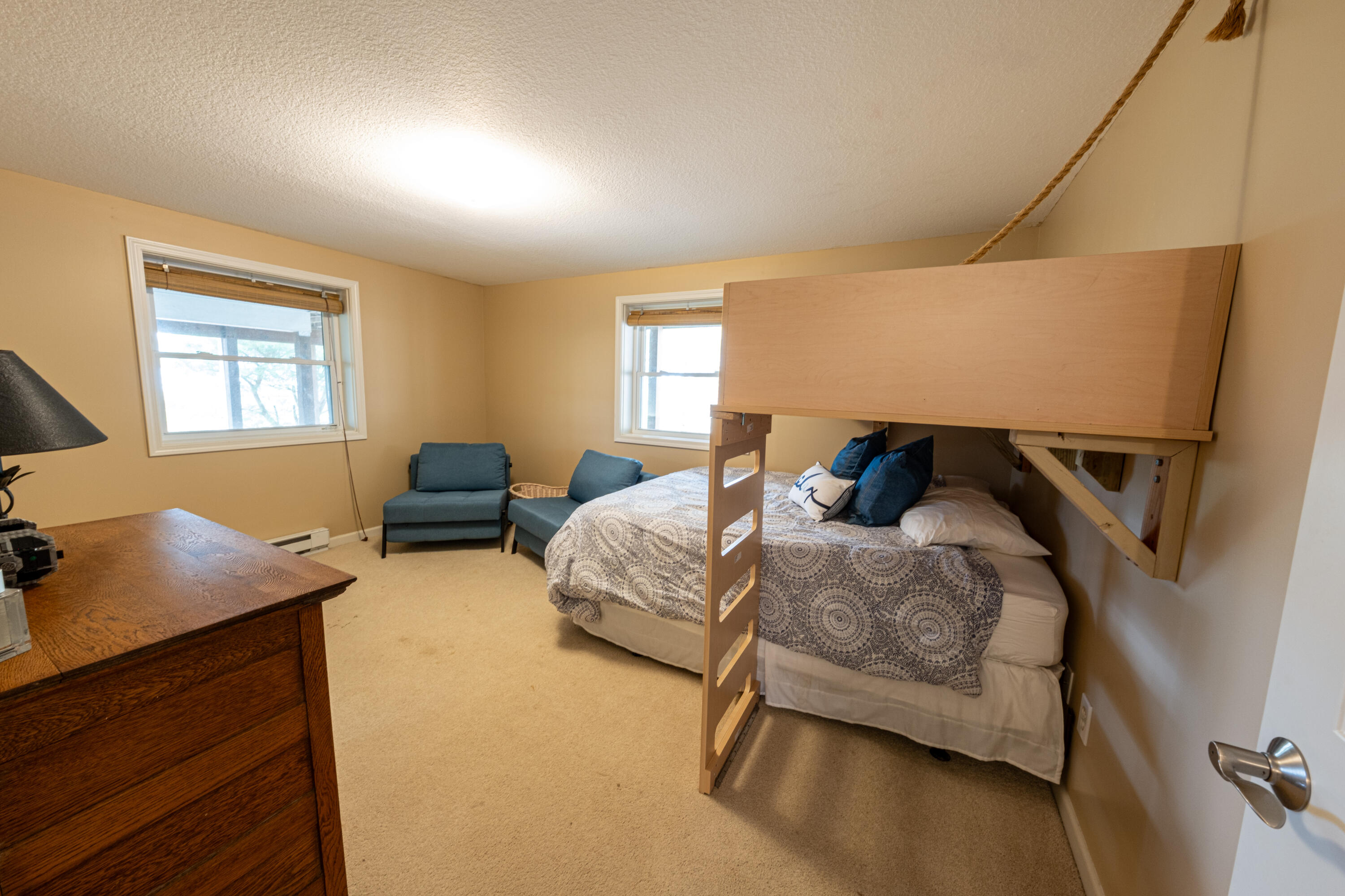 14 N Lighthouse Drive