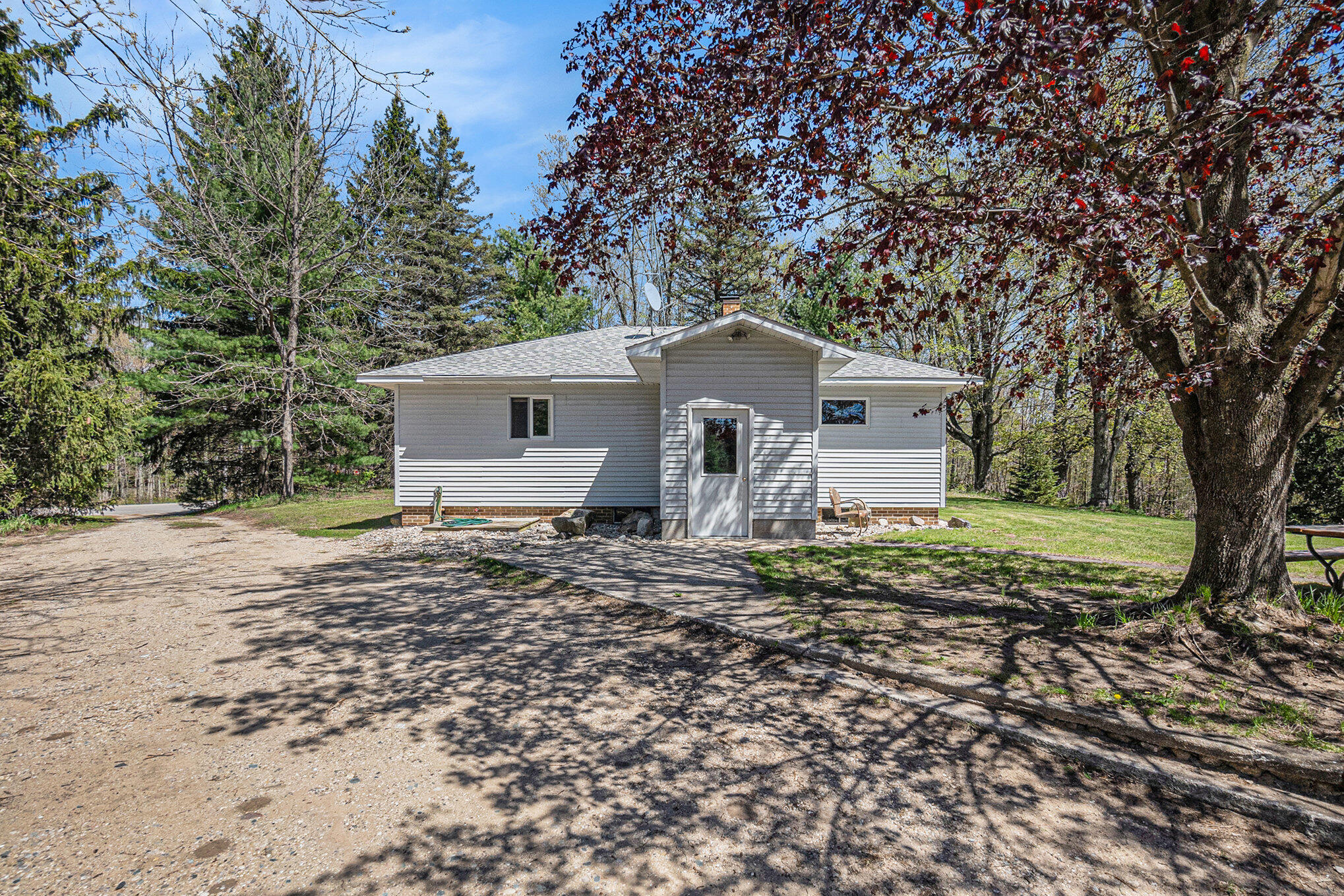 3771 E Loop Road