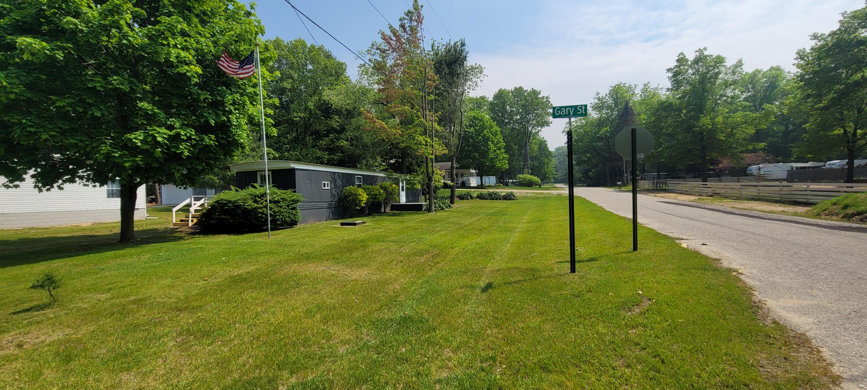 728 Crystal Lane