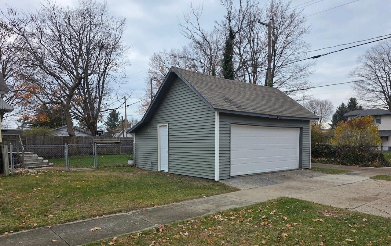 409 E Filer Street
