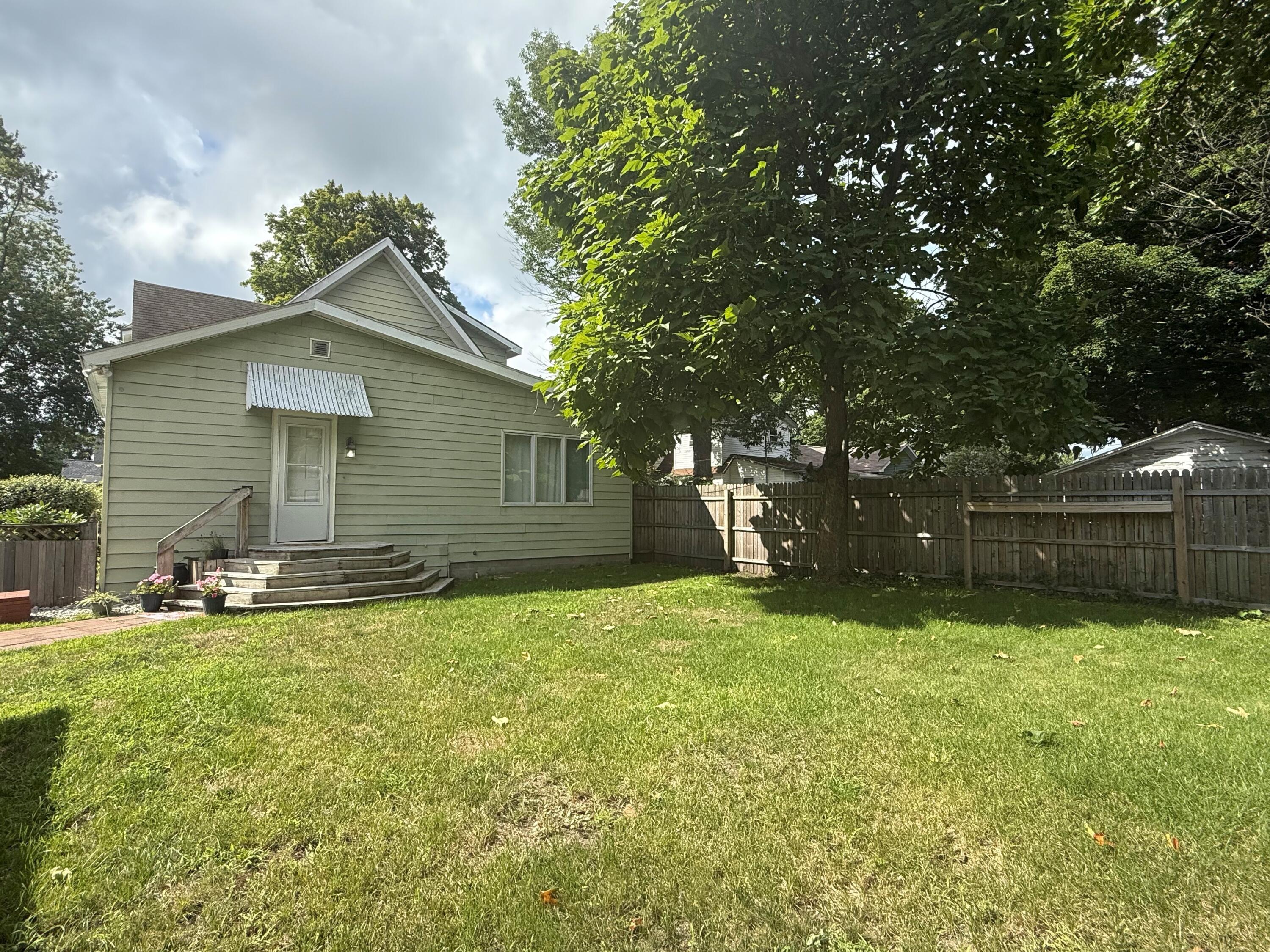 409 E Filer Street