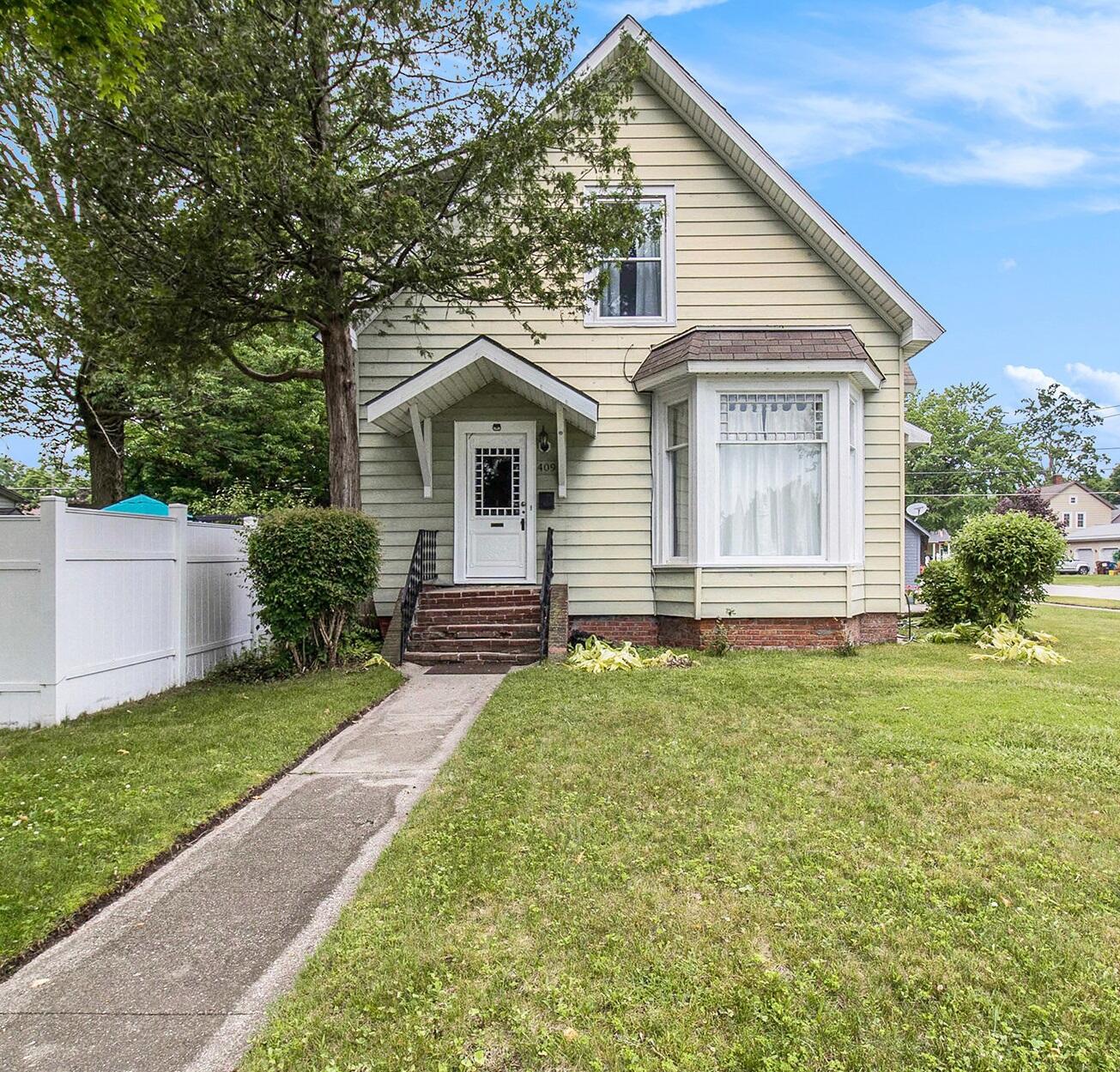 409 E Filer Street
