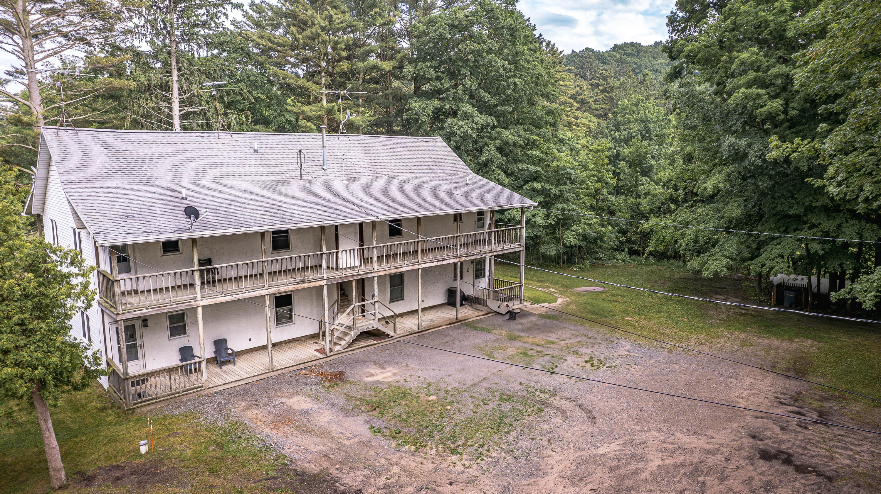 8867 W Garfield Road